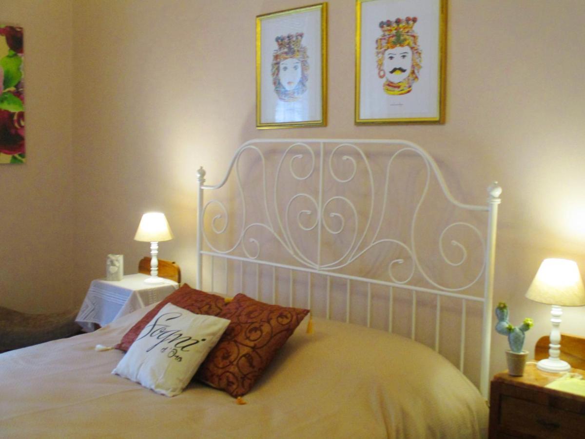 Diletta Oasi Bed and Breakfast CTA Exteriör bild